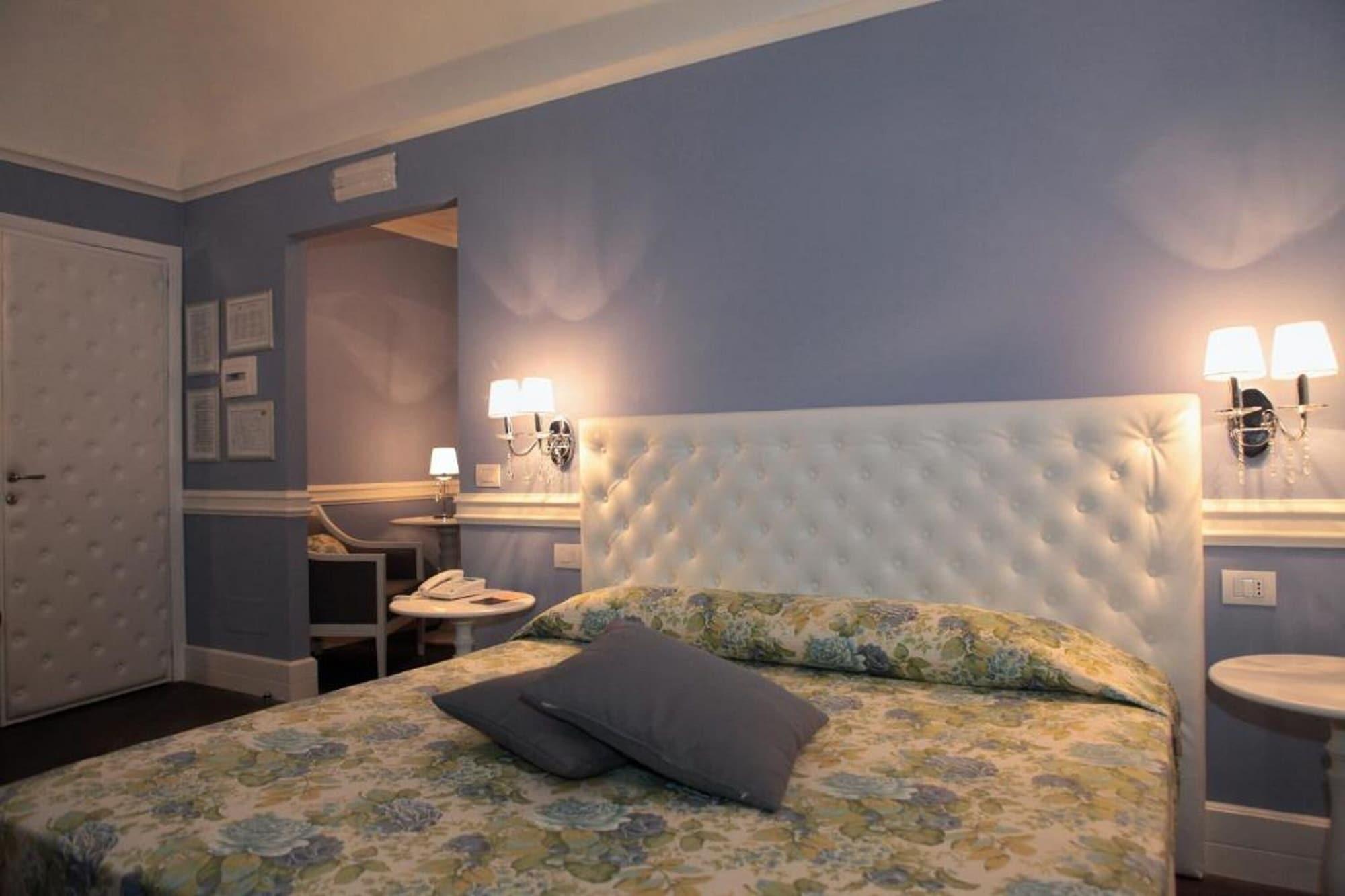 Hotel Il Barocco Рагуза Екстериор снимка