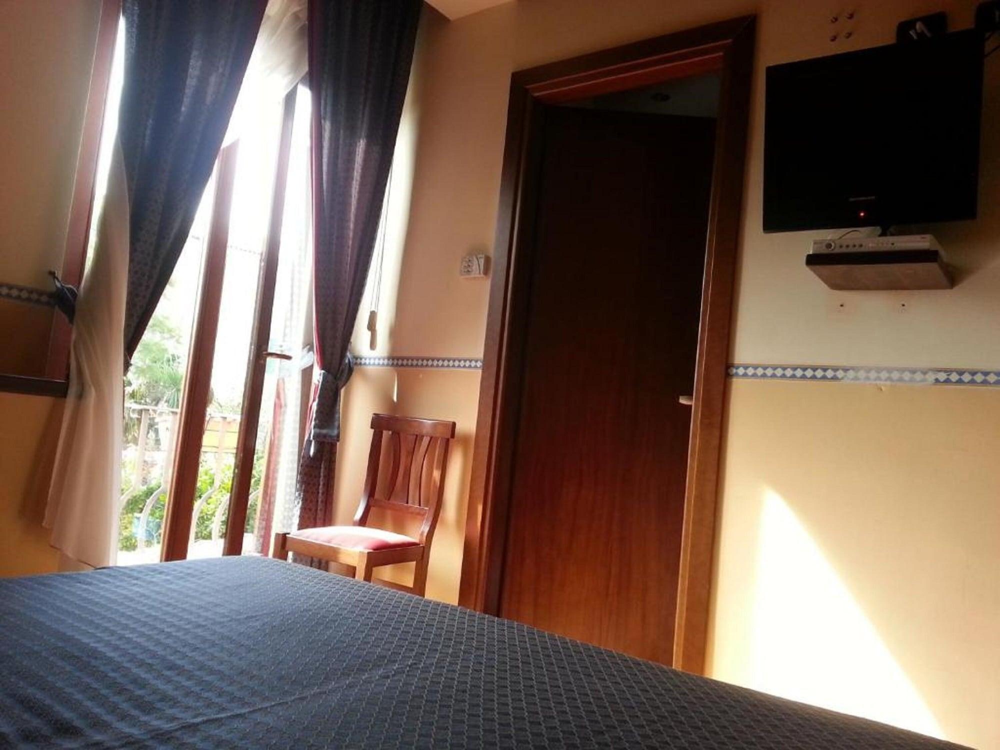 Hotel Il Barocco Рагуза Екстериор снимка