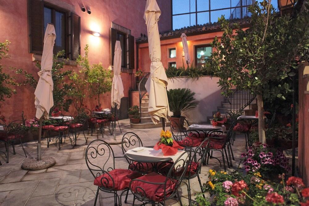 Hotel Il Barocco Рагуза Екстериор снимка