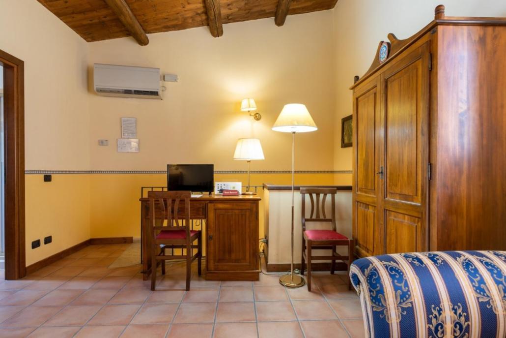Hotel Il Barocco Рагуза Екстериор снимка