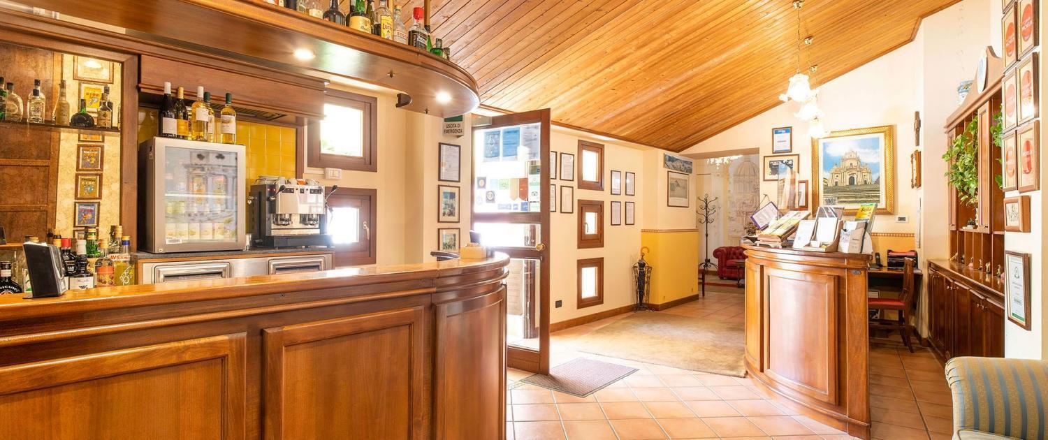 Hotel Il Barocco Рагуза Екстериор снимка