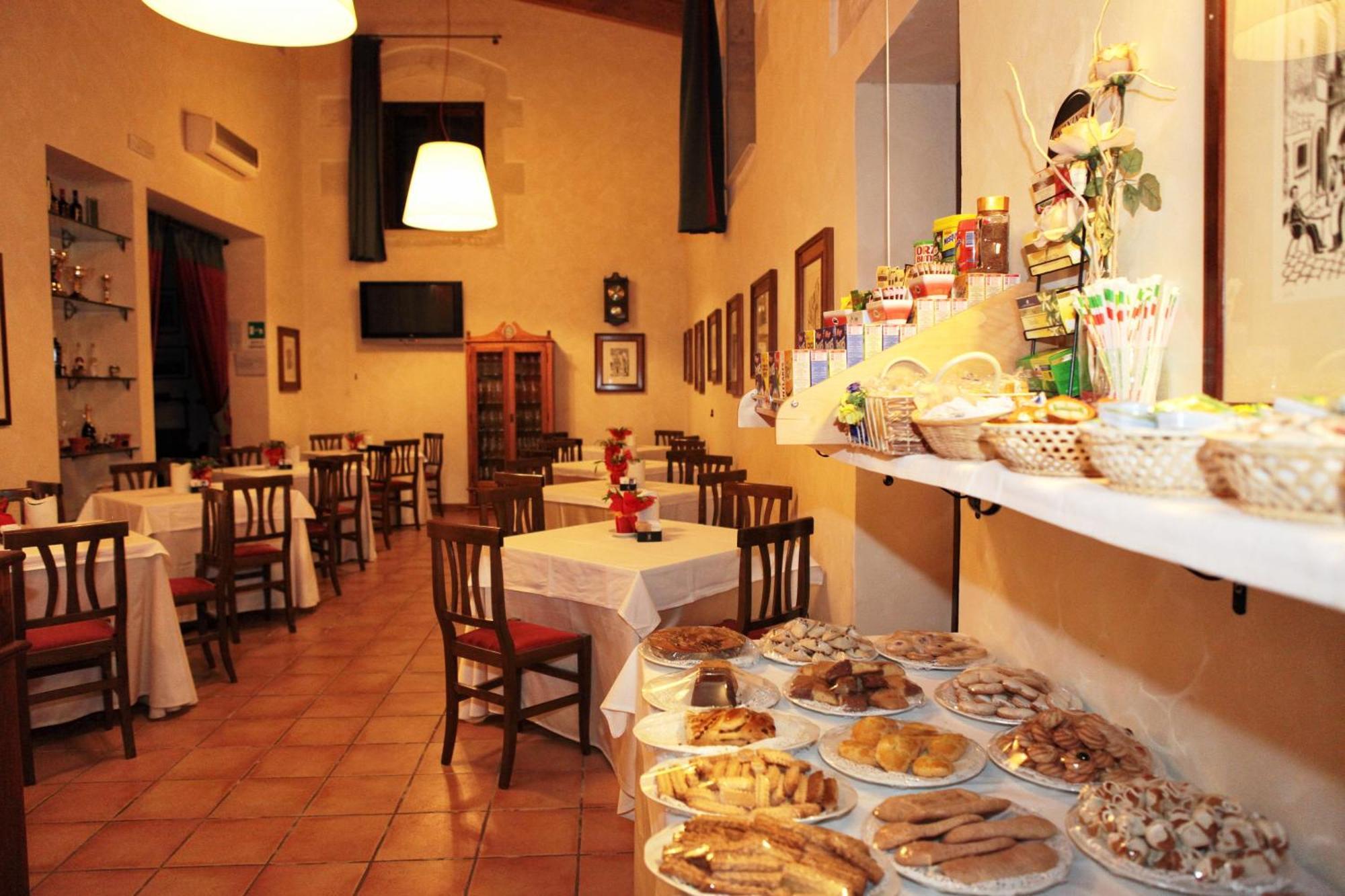Hotel Il Barocco Рагуза Екстериор снимка
