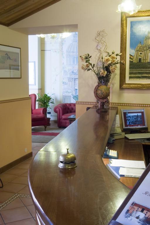 Hotel Il Barocco Рагуза Екстериор снимка